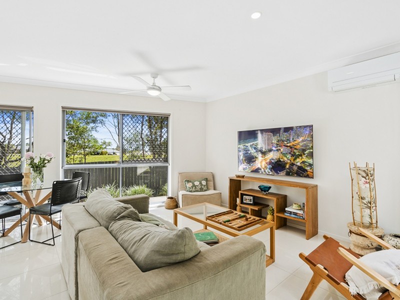3/1 Aspect Place, Pacific Pines QLD 4211