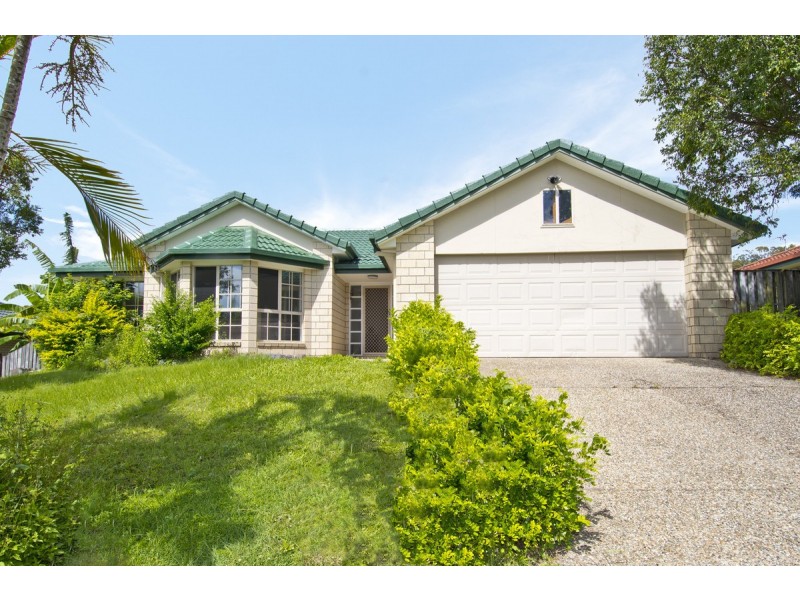 8 Chatham Avenue, Pacific Pines QLD 4211