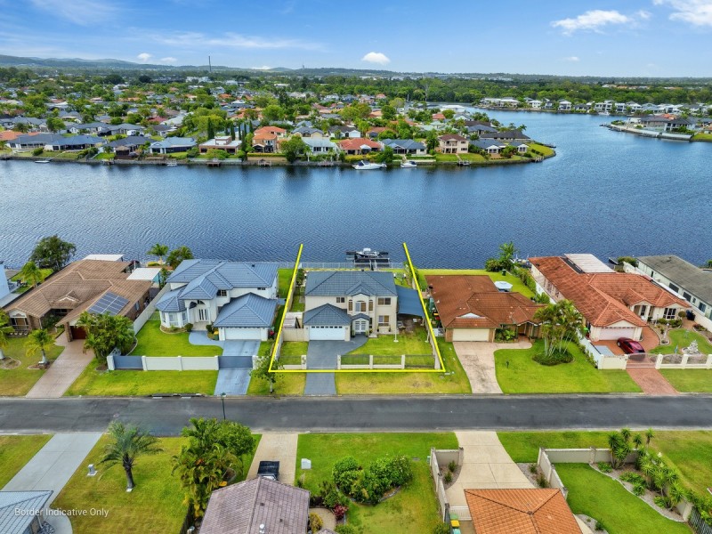 44 Lakeshore Drive, Helensvale QLD 4212