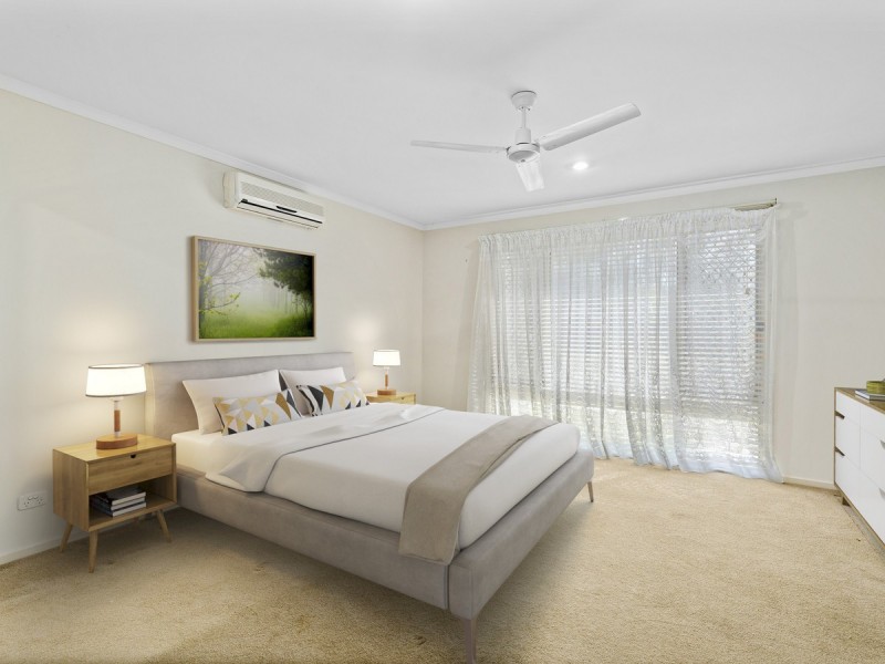 20 Govett Street, Pacific Pines QLD 4211