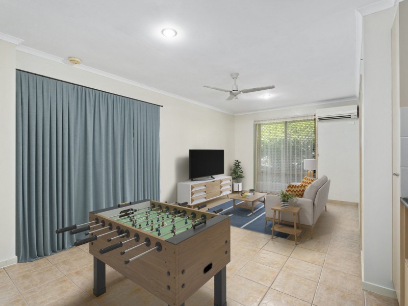 20 Govett Street, Pacific Pines QLD 4211