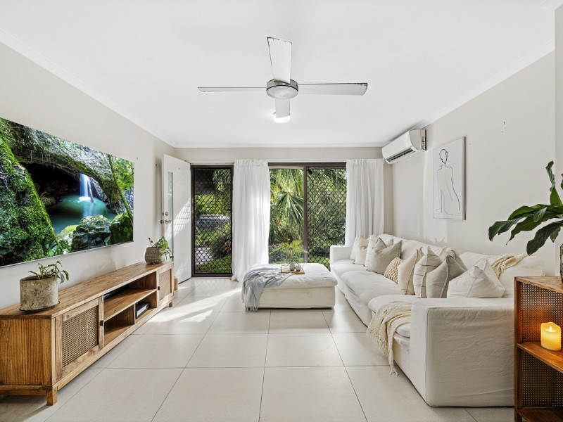 1/18 Columbia Court, Oxenford QLD 4210