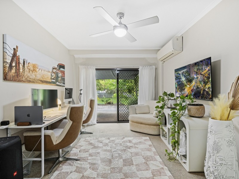 1/18 Columbia Court, Oxenford QLD 4210