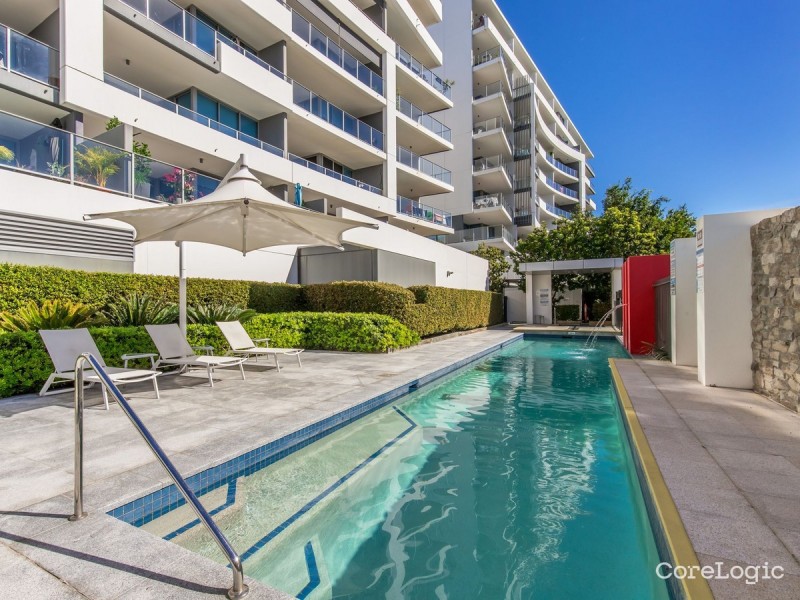 308/11 Compass Drive, Biggera Waters QLD 4216