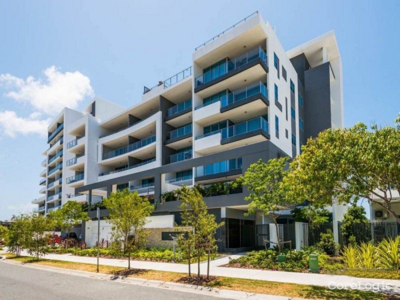 308/11 Compass Drive, Biggera Waters QLD 4216