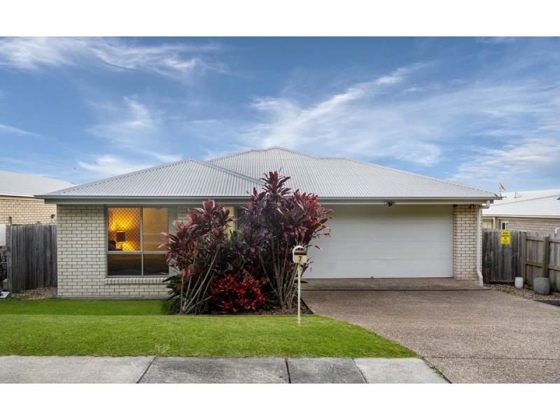 7 Steven Crescent, Pimpama QLD 4209