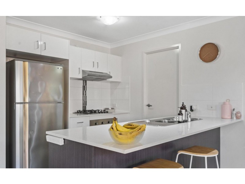 7 Steven Crescent, Pimpama QLD 4209