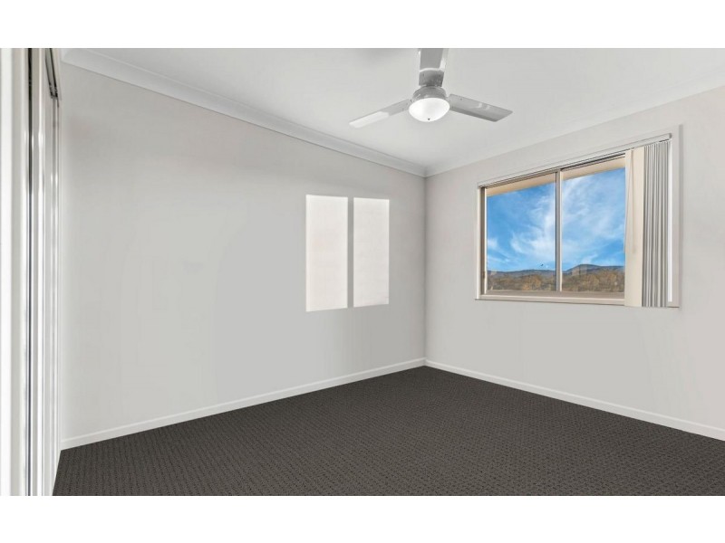 7 Steven Crescent, Pimpama QLD 4209