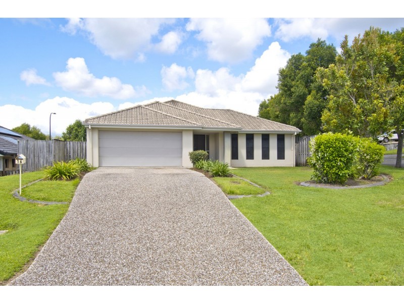 16 Lawley Crescent, Pacific Pines QLD 4211