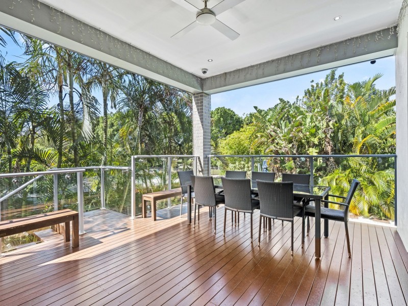 19 Jingella Street, Hope Island QLD 4212