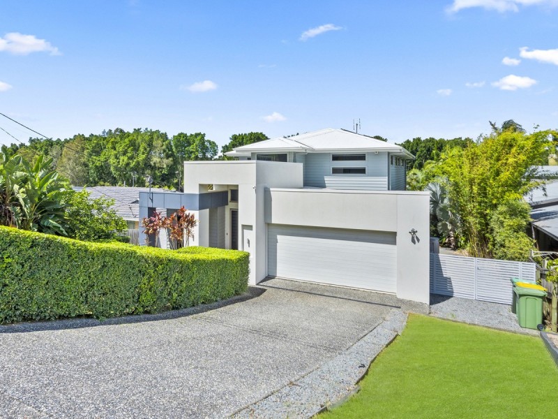 19 Jingella Street, Hope Island QLD 4212