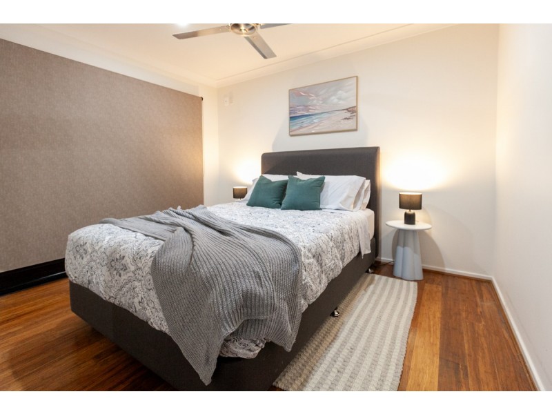 9 Cann Close, Pacific Pines QLD 4211