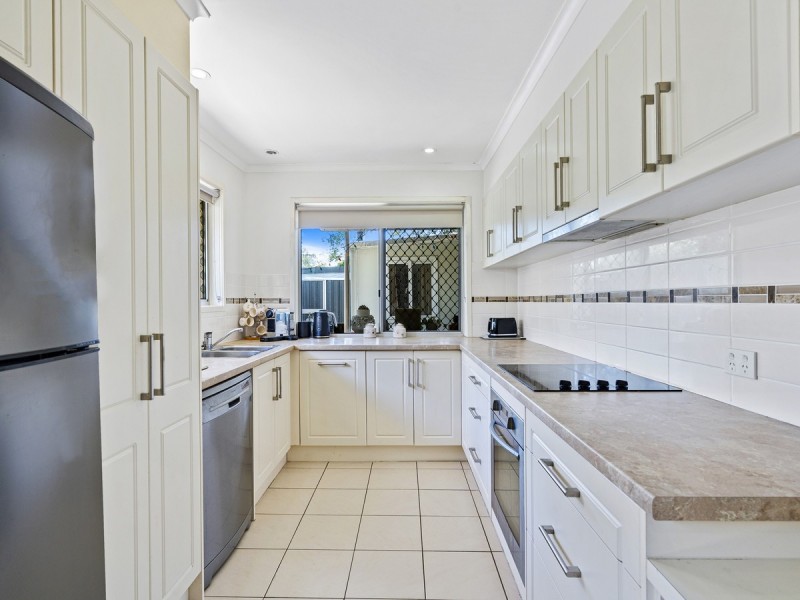 49 Ashford Road, Helensvale QLD 4212