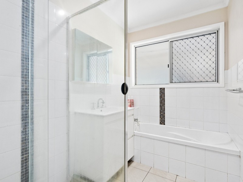 49 Ashford Road, Helensvale QLD 4212