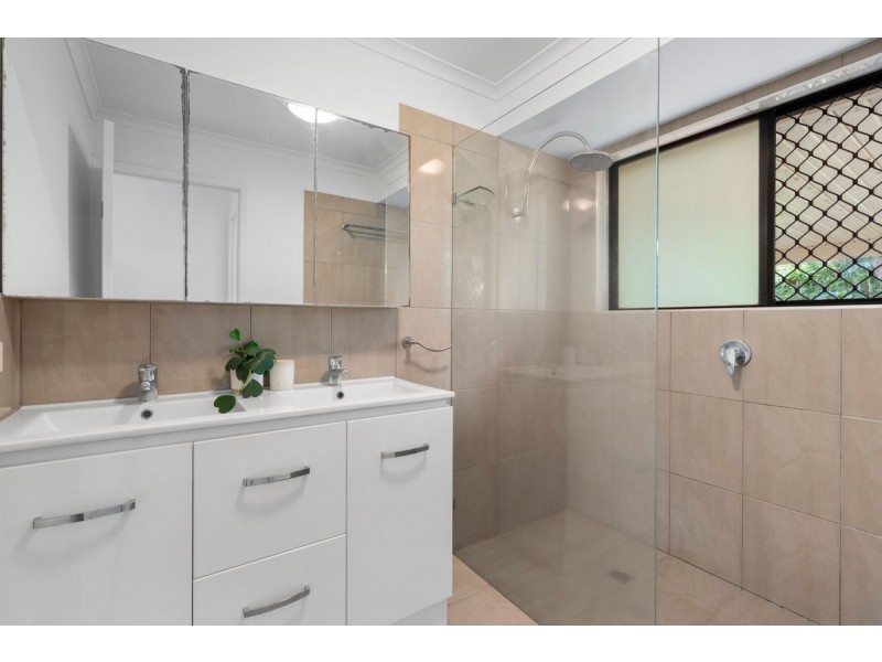 9/24 Cannington Place, Helensvale QLD 4212