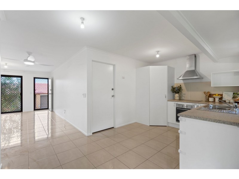 9/24 Cannington Place, Helensvale QLD 4212