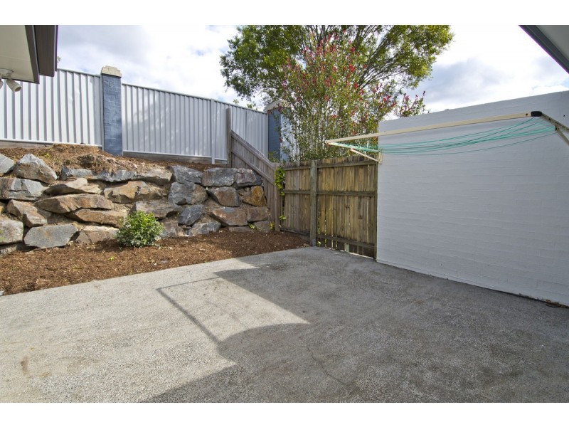 95/31 Archipelago Street, Pacific Pines QLD 4211
