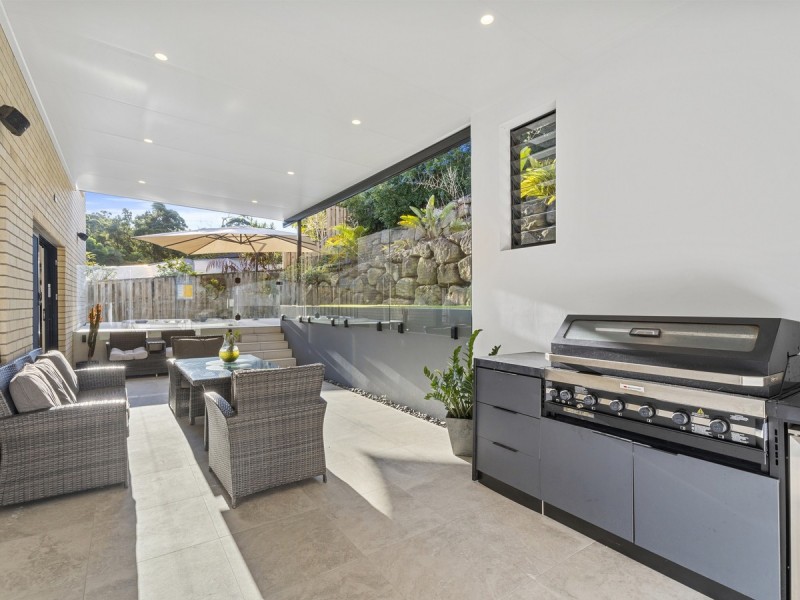 44 Diamantina Circuit, Pacific Pines QLD 4211