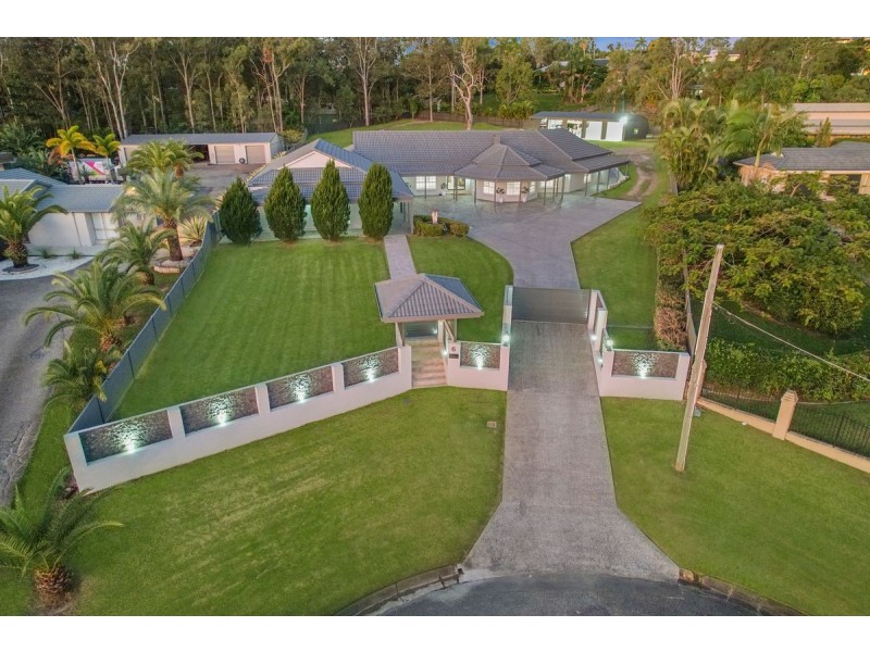 6 Nymboida Court, Helensvale QLD 4212