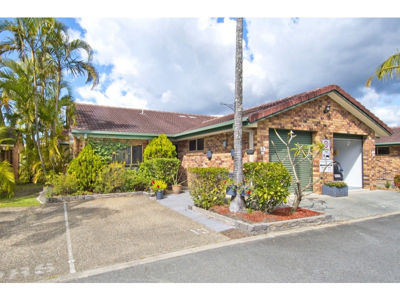 13/1 Doyalson Place, Helensvale QLD 4212