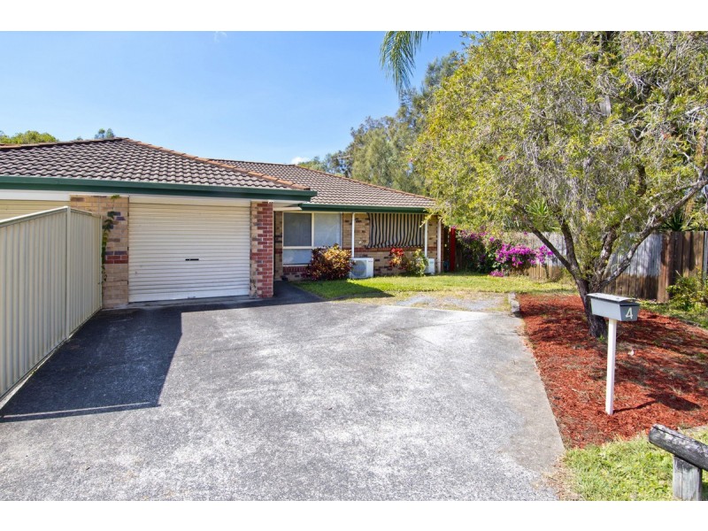 4 Frigate Street, Helensvale QLD 4212