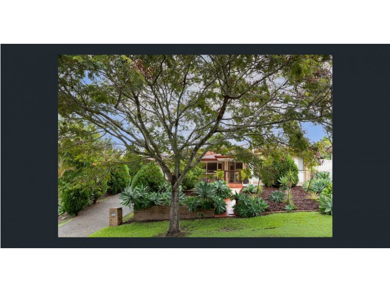 23 Heatons Crescent, Pacific Pines QLD 4211
