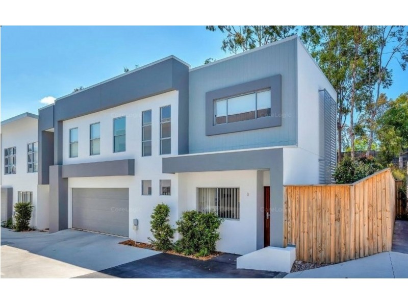 8/20 Careel Close, Helensvale QLD 4212