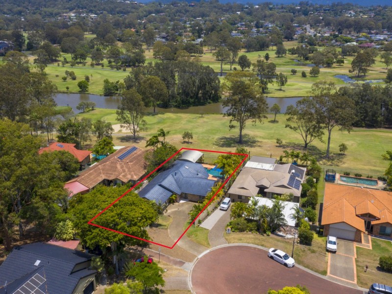 31 Edgeworth Place, Helensvale QLD 4212