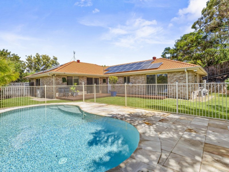 36 Easter Crescent, Pacific Pines QLD 4211
