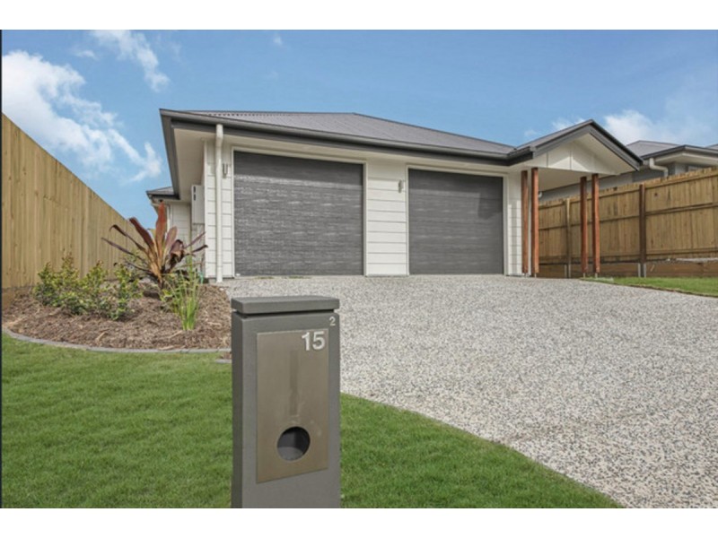 2/15 Mount Wheeler, Park Ridge QLD 4125