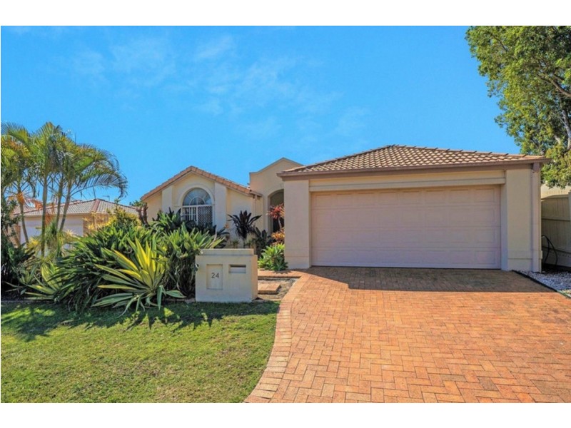 24 Dellwood Circuit, Molendinar QLD 4214