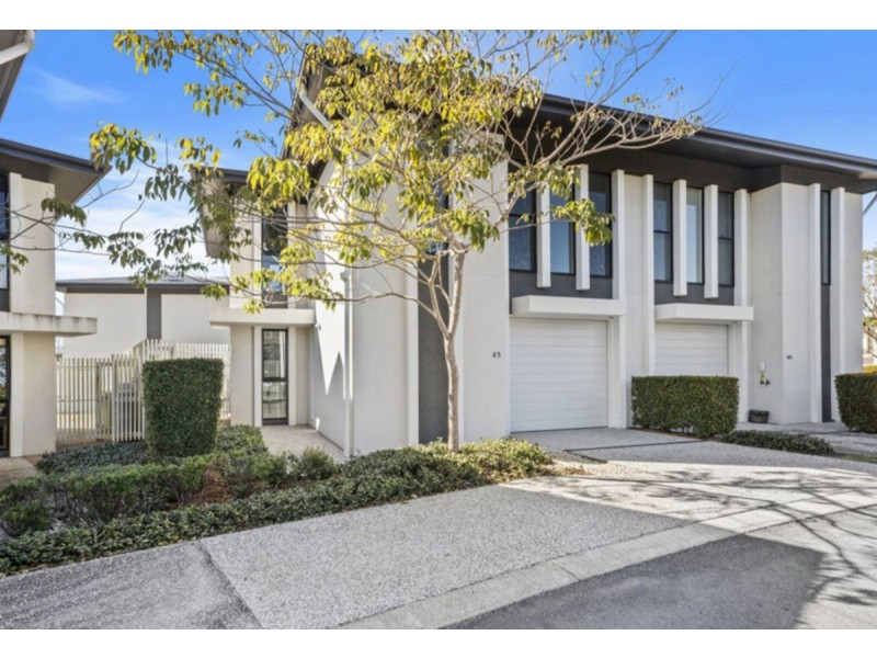 45/18 Archipelago Street, Pacific Pines QLD 4211