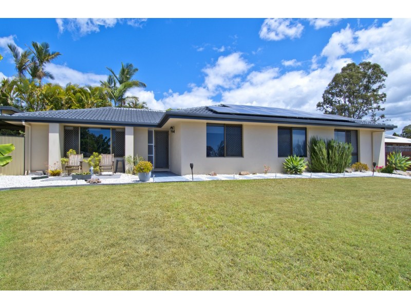 10 Berri Place, Helensvale QLD 4212
