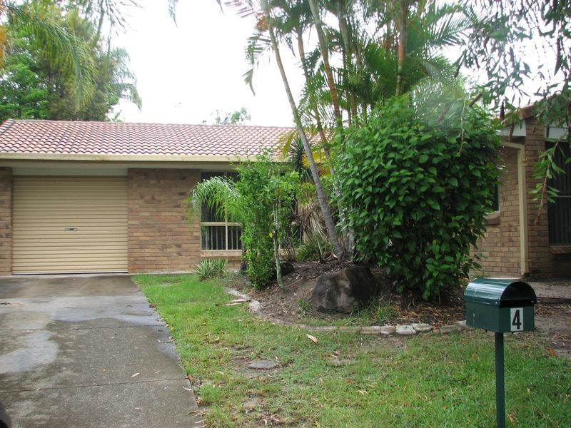 2/4 Mews Court, Oxenford QLD 4210