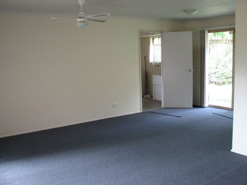 2/4 Mews Court, Oxenford QLD 4210