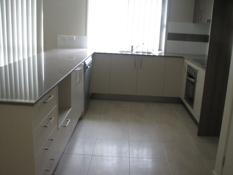 41 Fortescue Street, Pacific Pines QLD 4211