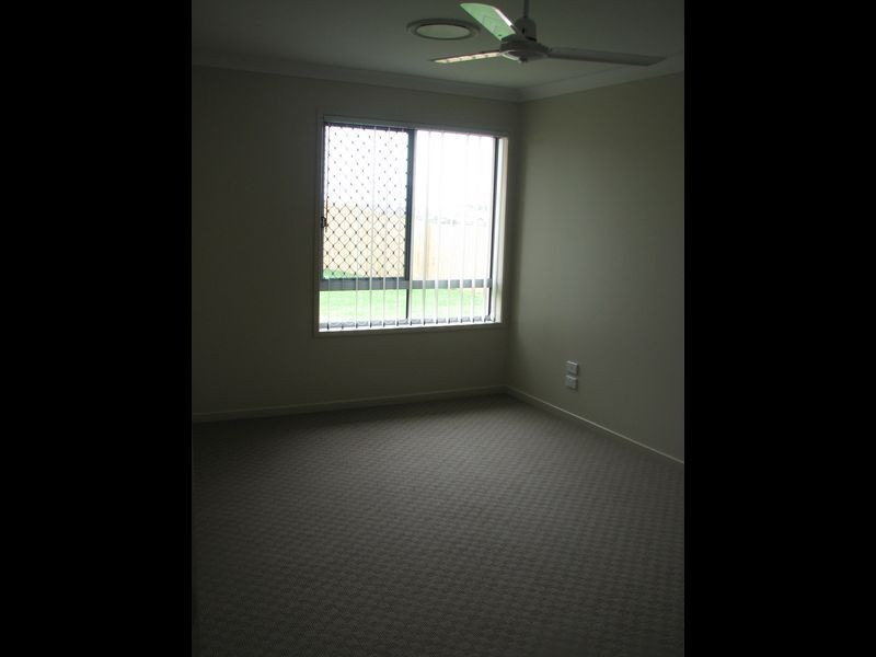 41 Fortescue Street, Pacific Pines QLD 4211