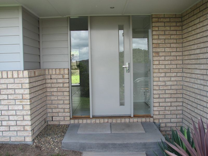 12 Willunga Street, Pacific Pines QLD 4211