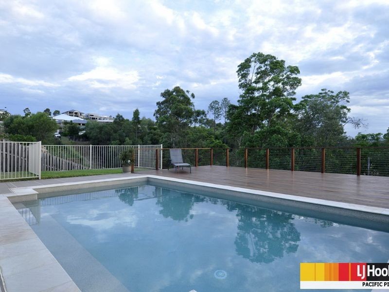 6 Huxley Court, Pacific Pines QLD 4211