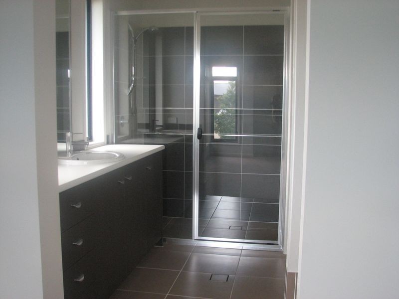 27 Homestead Circuit, Upper Coomera QLD 4209