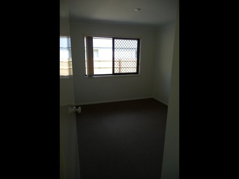 28 Bellinger Key, Pacific Pines QLD 4211