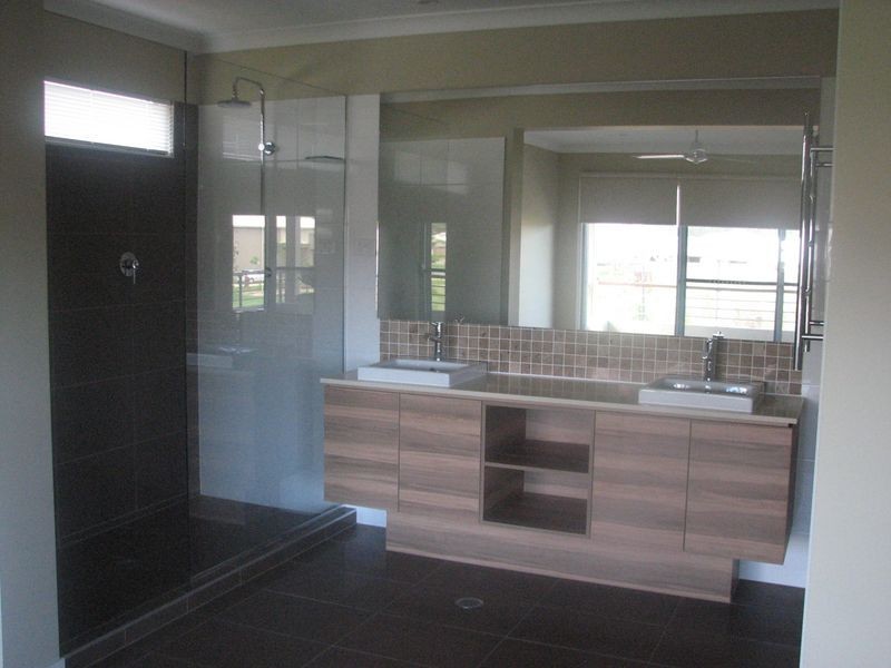 11 Gartside Street, Upper Coomera QLD 4209