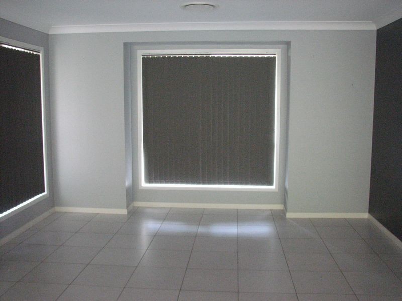 47 Gerard Street, Pacific Pines QLD 4211