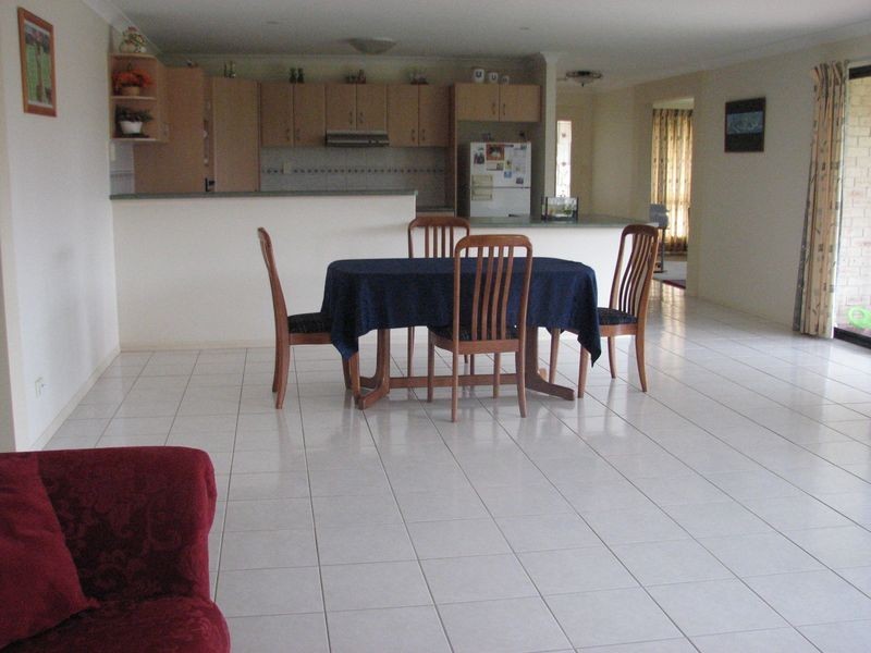 17 Pandora Crescent, Pacific Pines QLD 4211