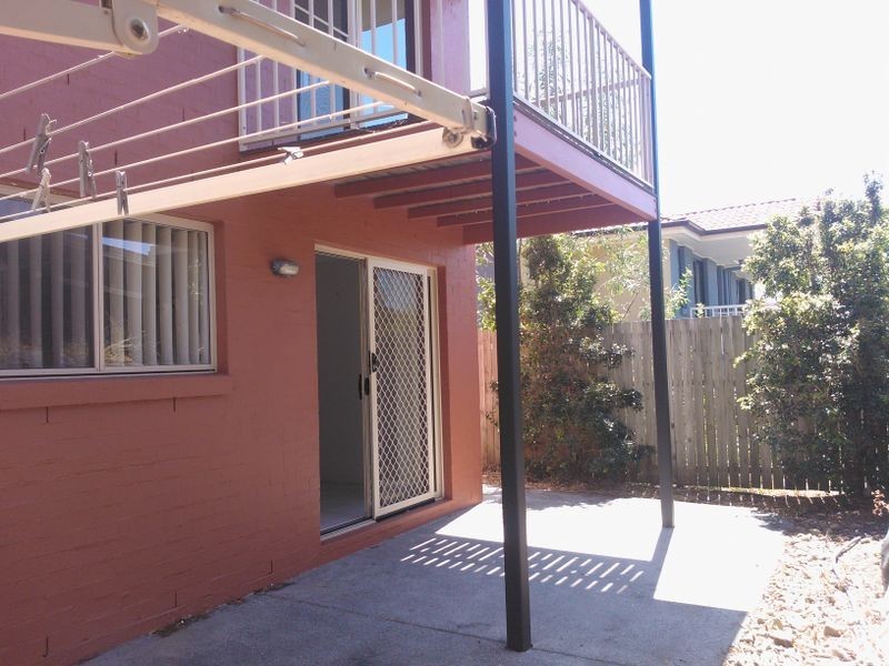 46/31 Archipelago Street, Pacific Pines QLD 4211