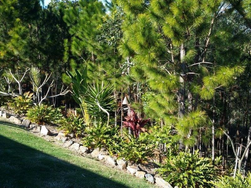 16 Huxley Court, Pacific Pines QLD 4211