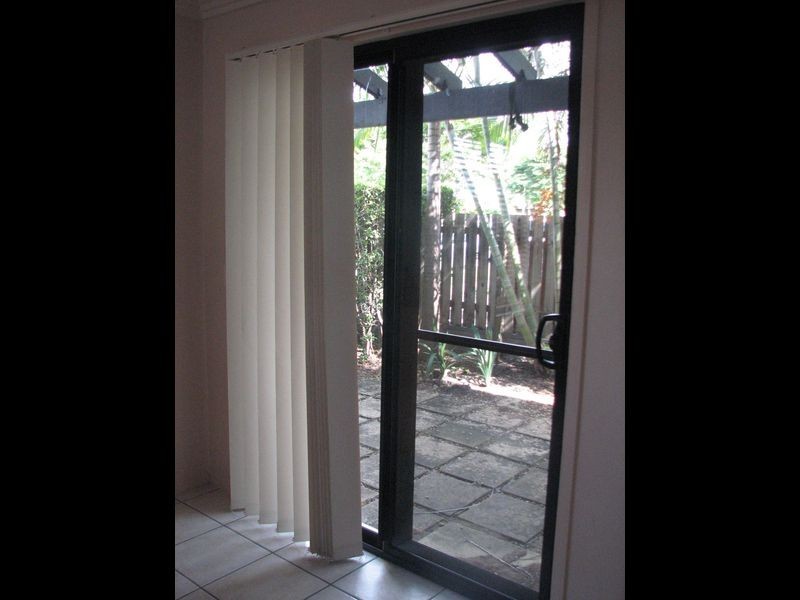 1/189 Scarborough Street, Southport QLD 4215