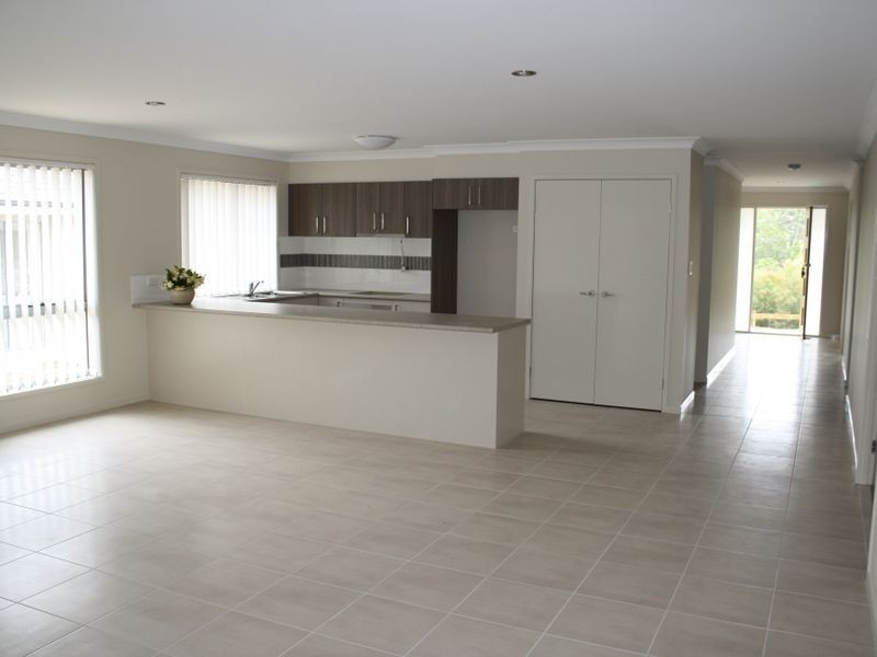 23 Fortescue Street, Pacific Pines QLD 4211