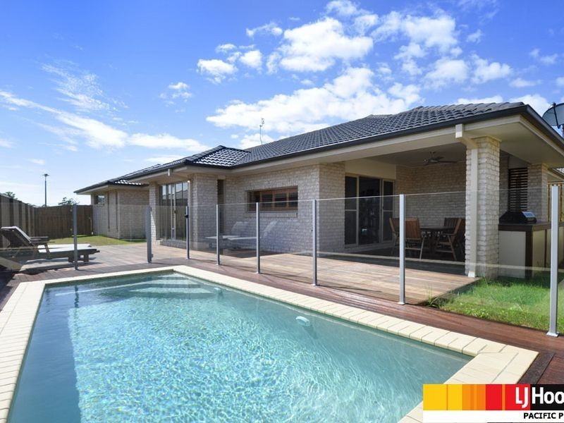 25 Manning Circuit, Pacific Pines QLD 4211