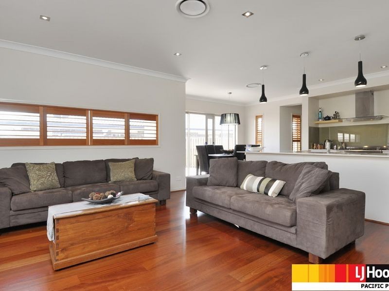 25 Manning Circuit, Pacific Pines QLD 4211